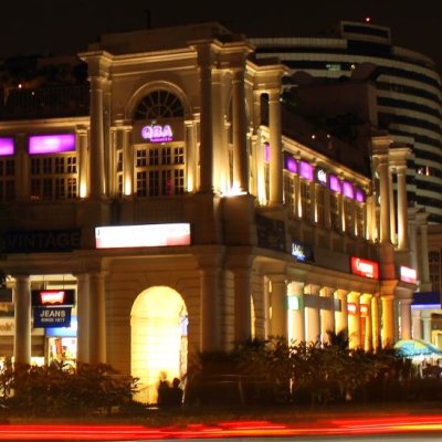 Street Shopping Experience Private Tour