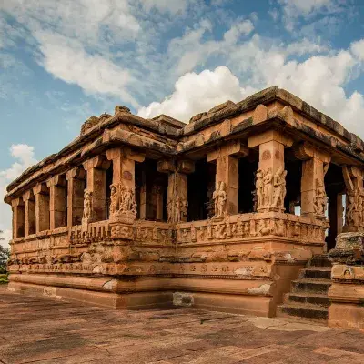 Hubli to Hampi, Bijapur, Badami, Anshi National Park & Goa Beach Tour