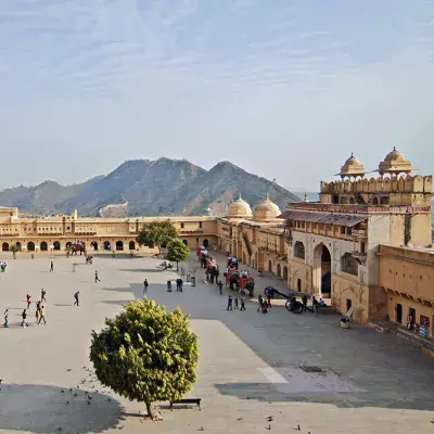 Forts & Palaces of Regal Rajasthan