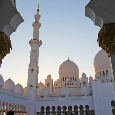 Abu Dhabi Cultural Delights: Unveiling the Emirati Heritage