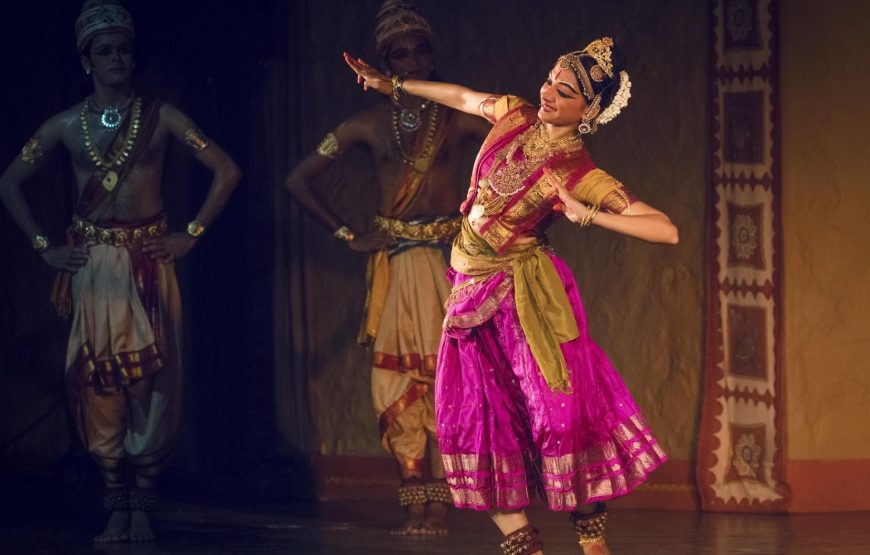 Chennai- Transfers+Hotel+Sightseeing