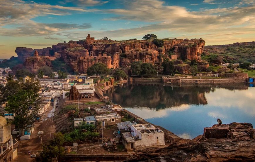 Incredible Monuments, Temples & Goa Beach Tour from Hyderabad