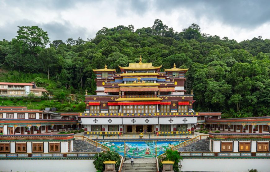 Mountain Magic: Explore Darjeeling and Gangtok