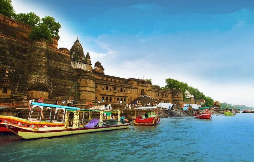 Mumbai to Delhi Overland Tour