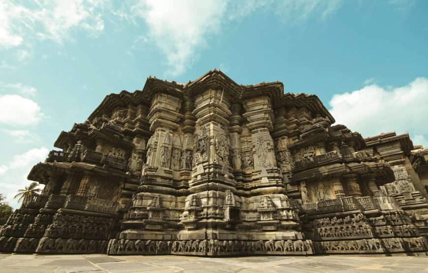 Karnataka’s Architectural Wonders – Temples & Forts Trail